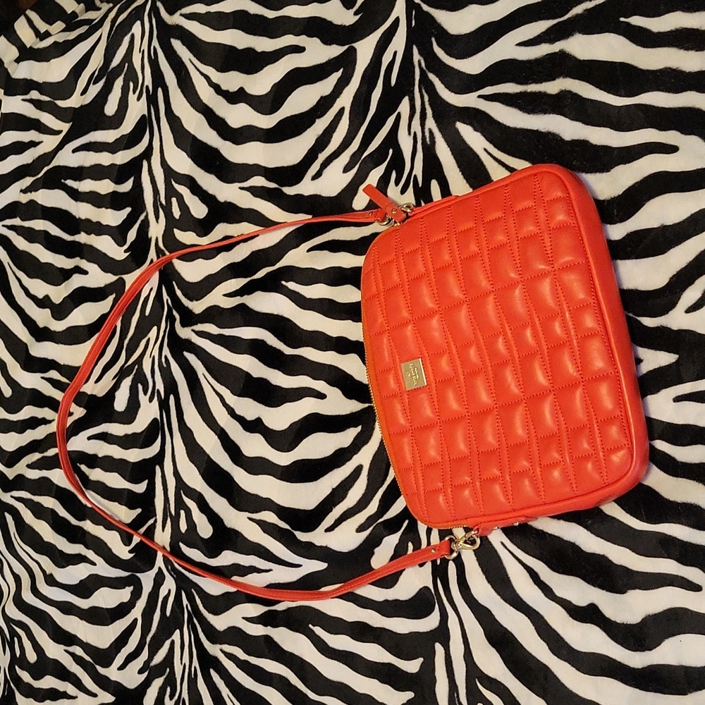 Kate Spad New York Quilted Leather bag Color: Blood Orange Size 9"×11"